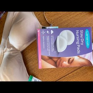 NWT large nursing bra and nursing pads